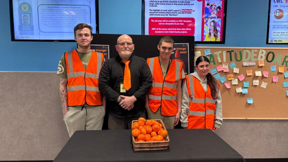 Interniaid yn cynrychioli’r Coleg mewn digwyddiad mawreddog yn Llundain