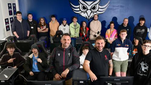 Group of esports students and staff