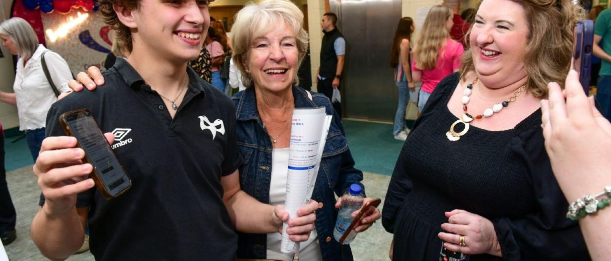 Eleven Gower College Swansea students confirm Oxbridge places!