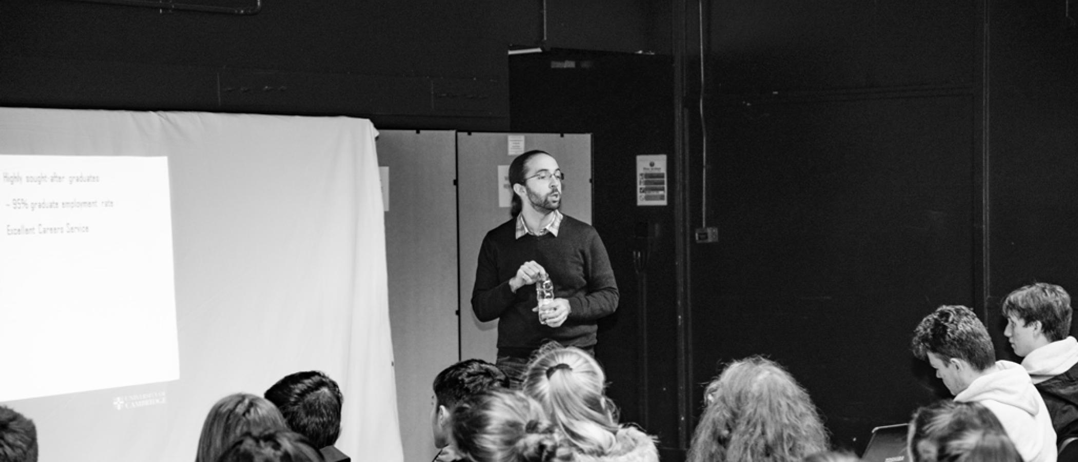 Top universities talk attracts 200 students to college