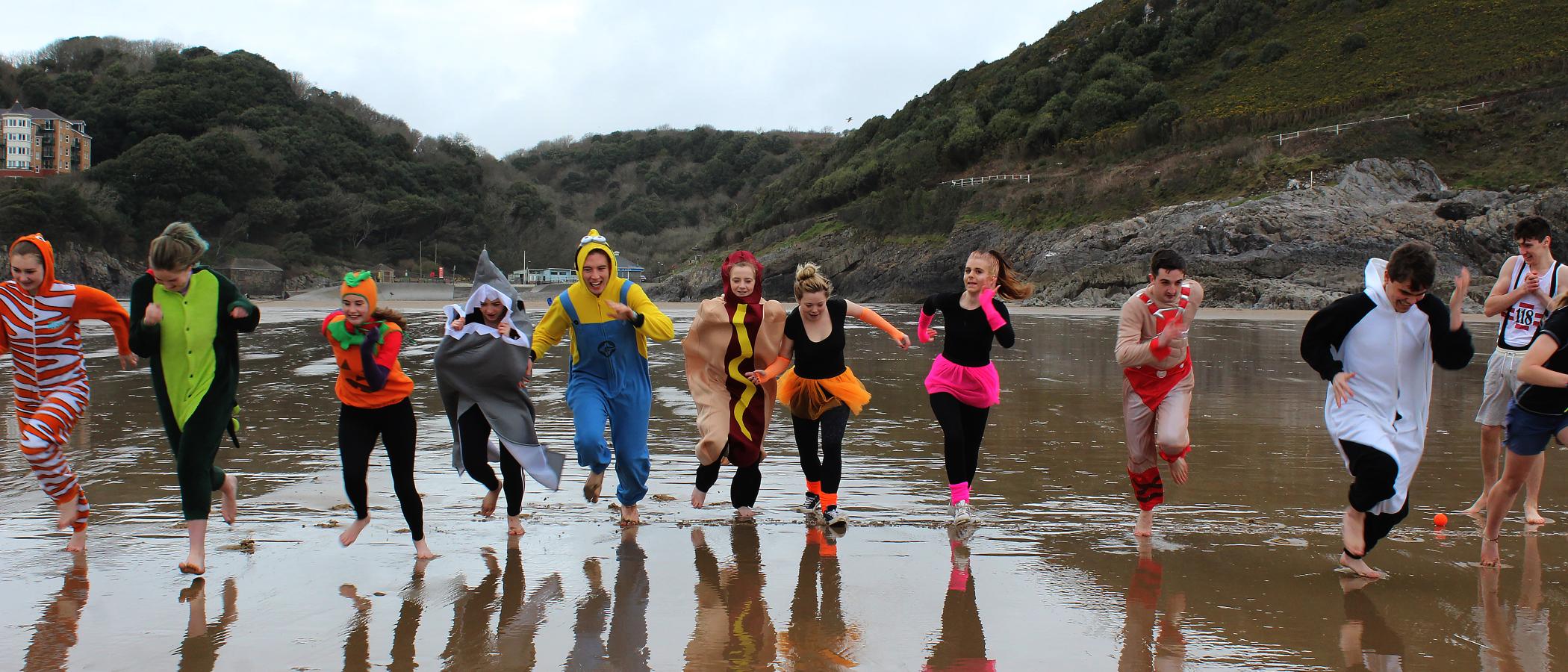 Caswell Bay dip for fund-raising students