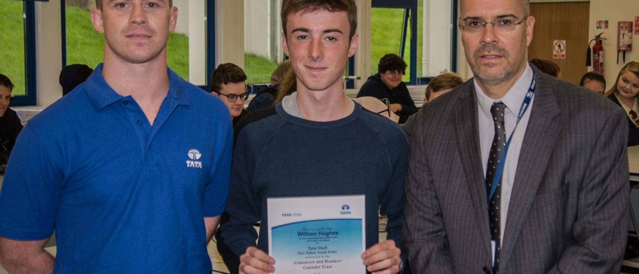 William wins prize for science project