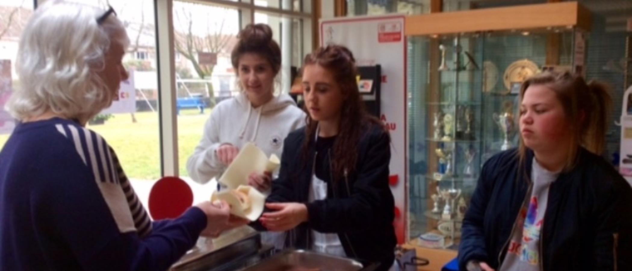 Hot dog dinner raises money for animal charity