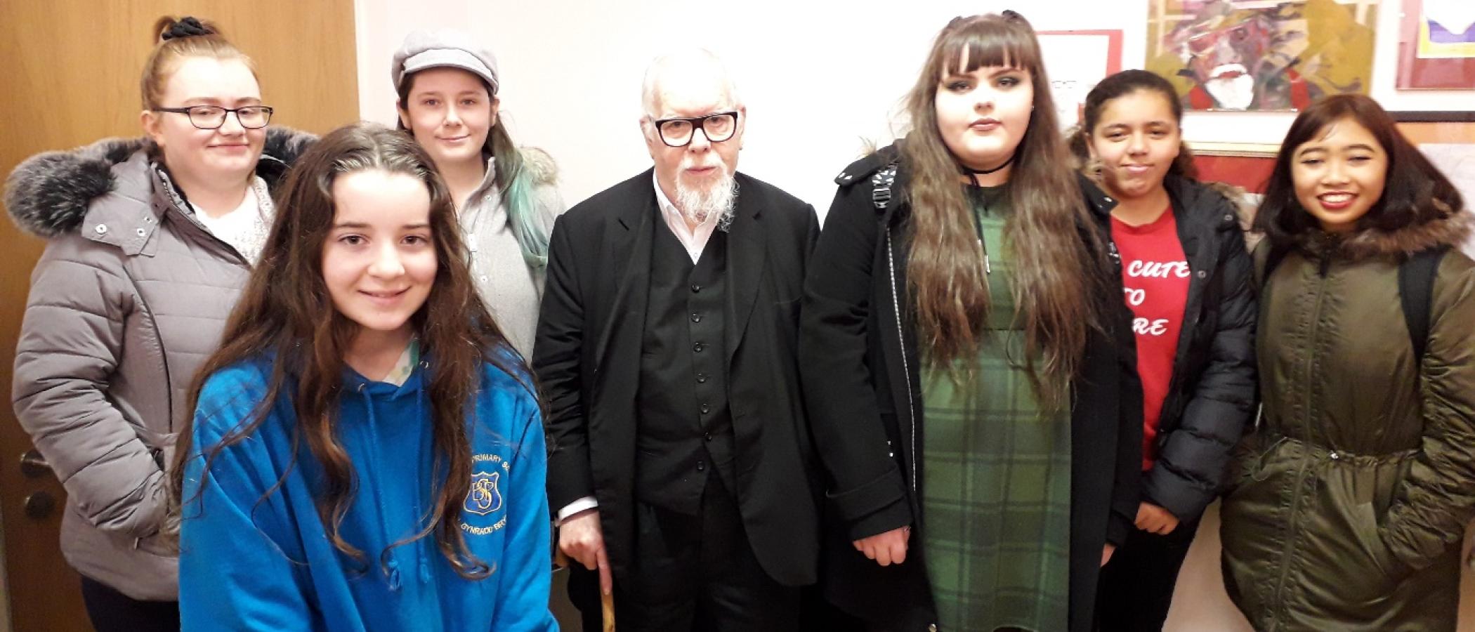 Students meet iconic artist on visit to Swansea