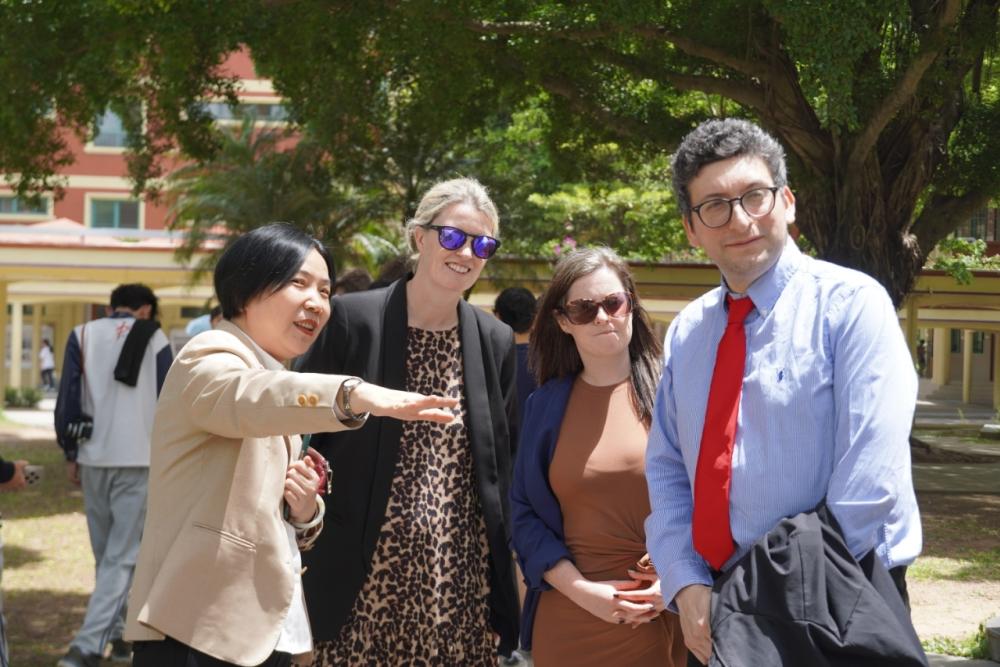 China trip broadens horizons for staff and students