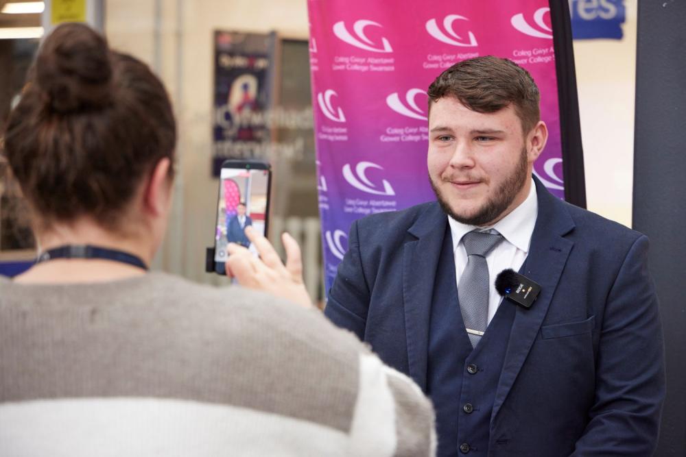 College welcomes Team Wales’ torch to Tycoch Campus