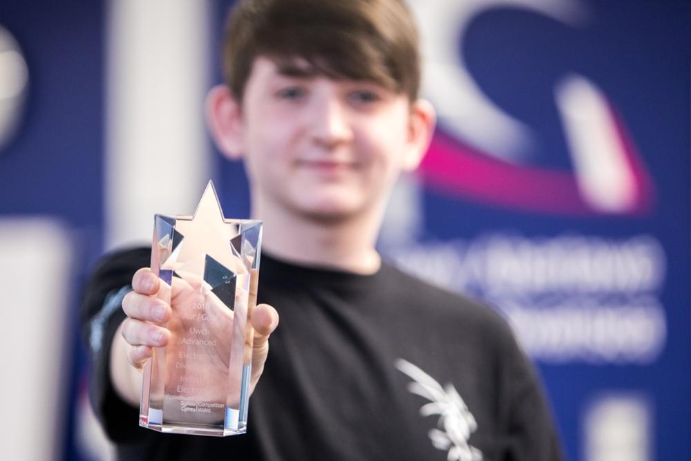 Gold and Silver medals for Tycoch students