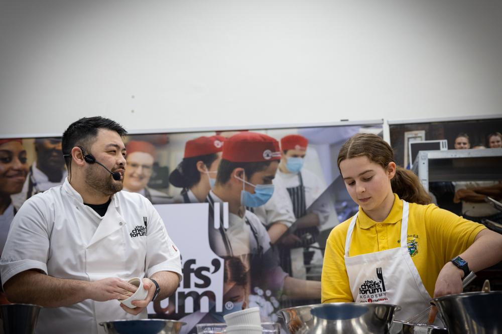 Masterchef Professionals Chef Leon Lewis and school pupil cooking