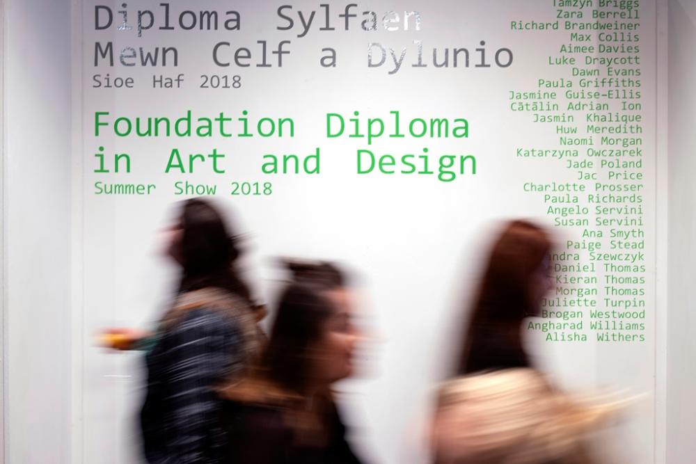 Talented artists show off their work 