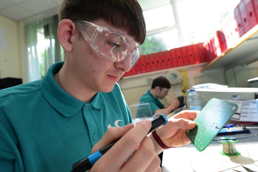 Shanghai calling for electronics students