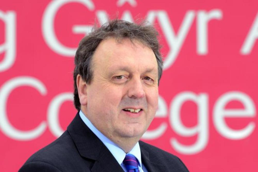 Principal, Mark Jones