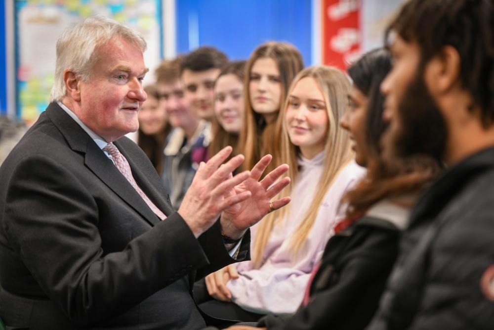 Students listening to talk / Myfyrwyr yn gwrando ar anerchiad