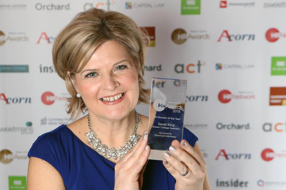 Gower College Swansea’s Director of HR scoops top national award