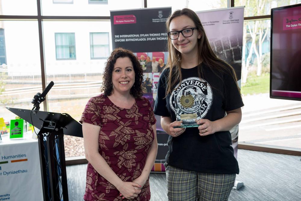 Georgia pens prize-winning review